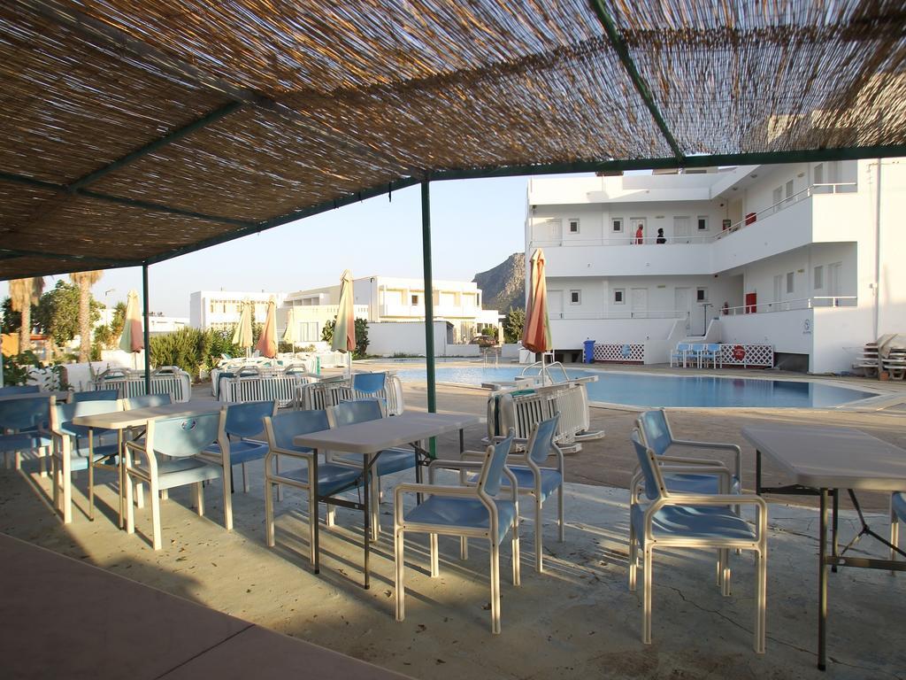 Antonis Hotel Kéfalos Exterior foto